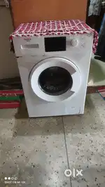 Front lode washing machin 2 yr old