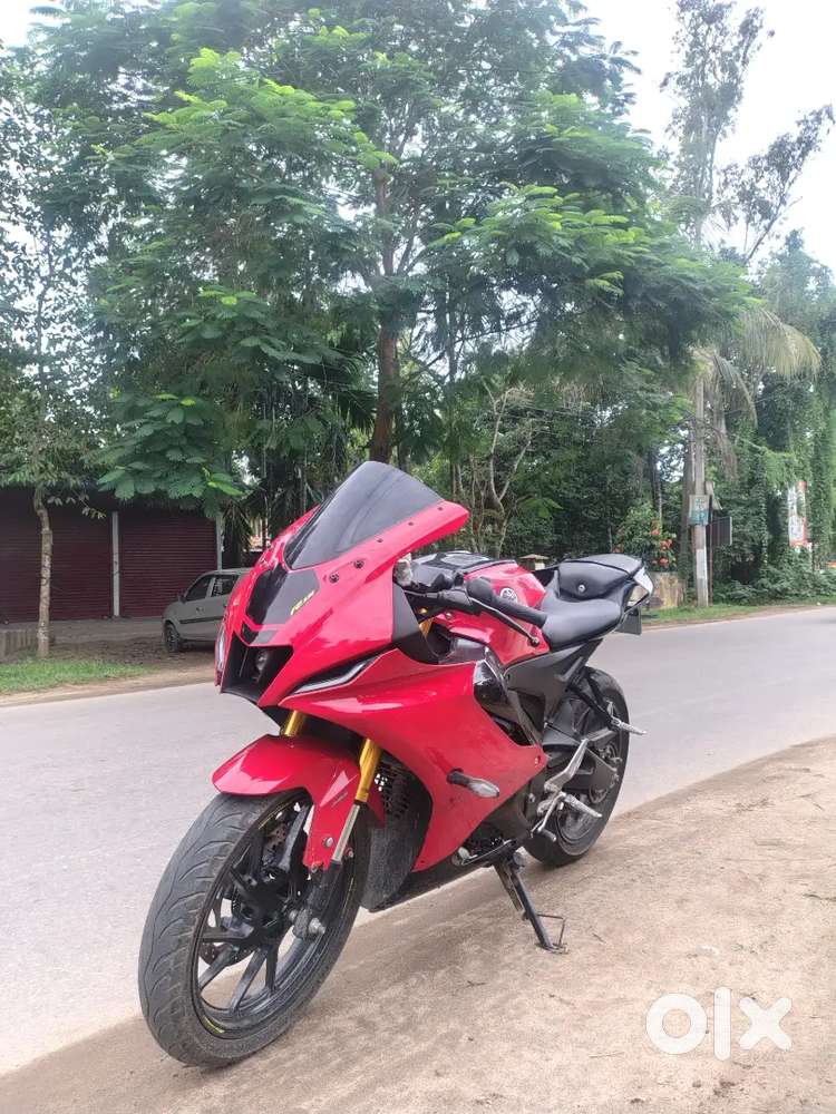 R15v4 in good condition
