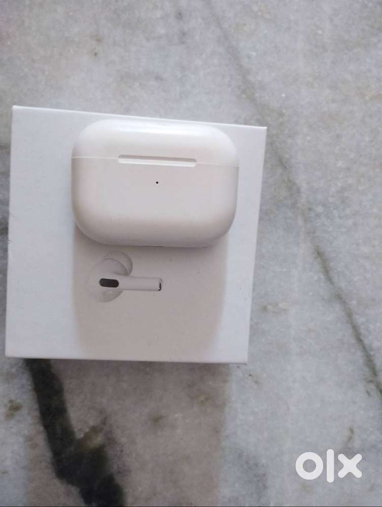 Apple air pods