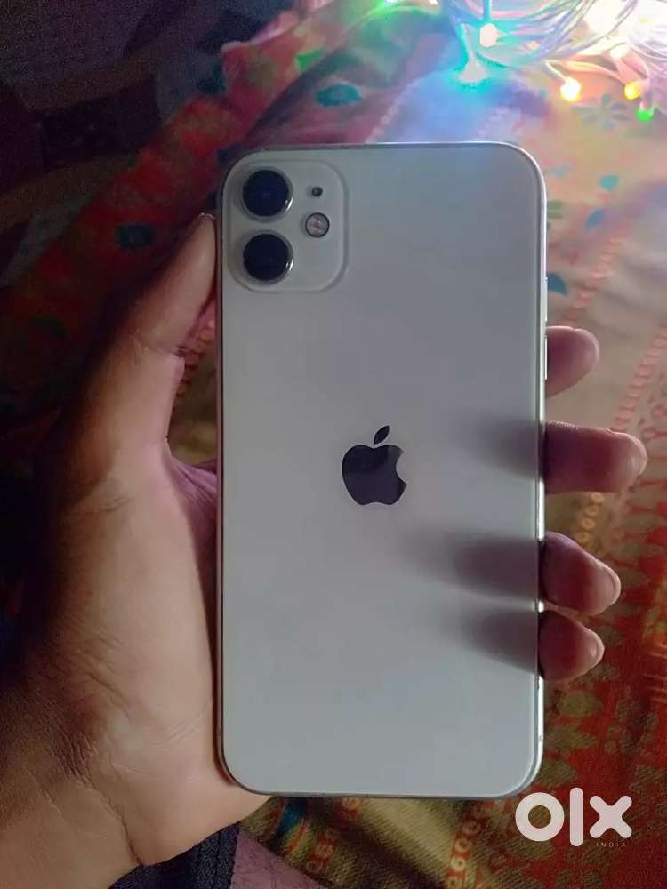 I phone 11 selling