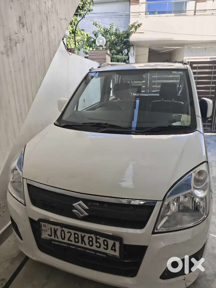 WagonR less driven single handed