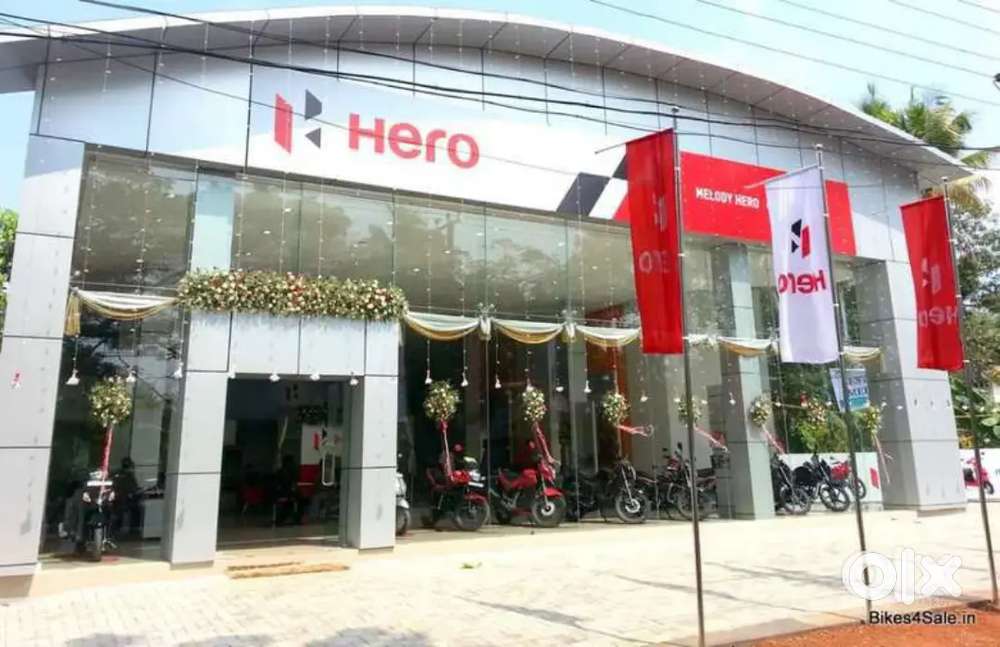 HERO SHOWROOM JOB के लिए आवेदन कर सकते हैं MALE एंड FEMALE CANDIDATE