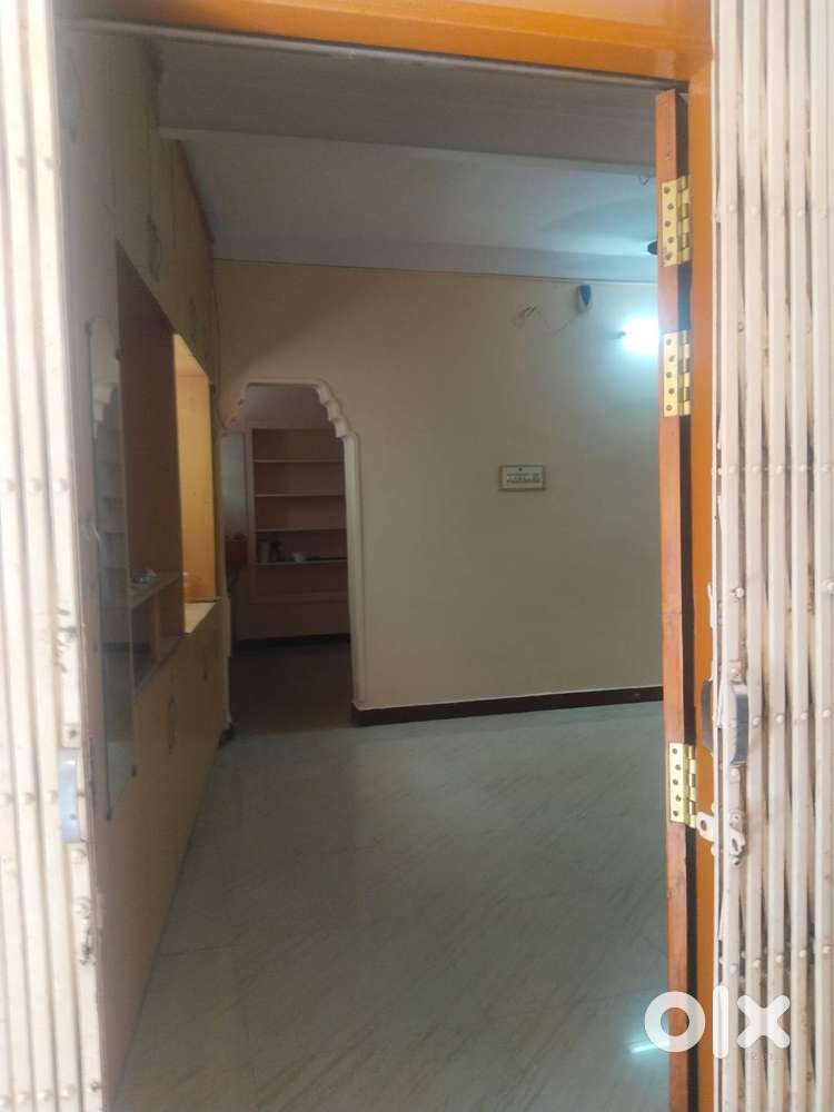1 BHK - 2 Bathroom - 900 sqft