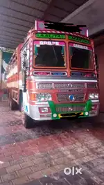 10 wheel toures