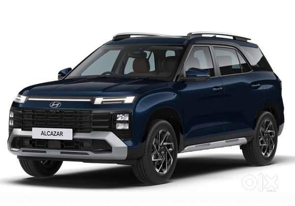 Hyundai Alcazar Signature Dual Tone, 2025