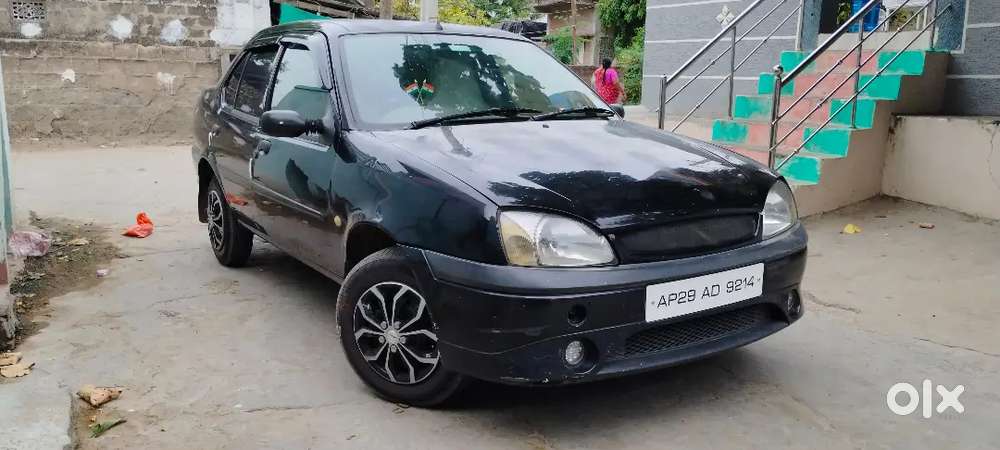 Ford Ikon 2008