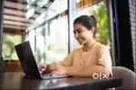 বন্ধন বেঙ্কৰ office'ত যুৱক আৰু যুৱতীৰ লৈ থকা হৈছে
