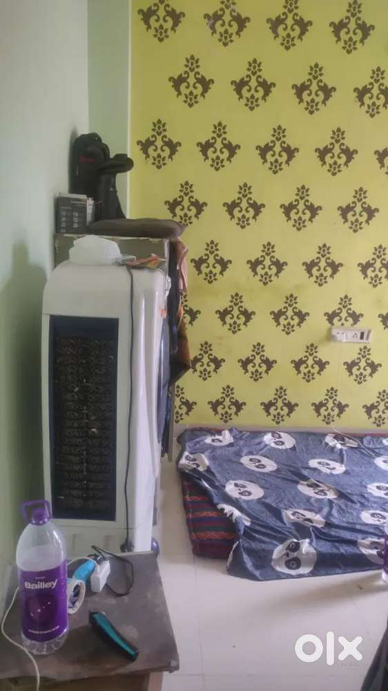 1 RK furnished sch 136 bed coler almari and western toilet #Pent House