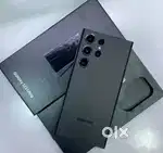 Selling my 4 months old samsang s23 ultra. Need urgent money