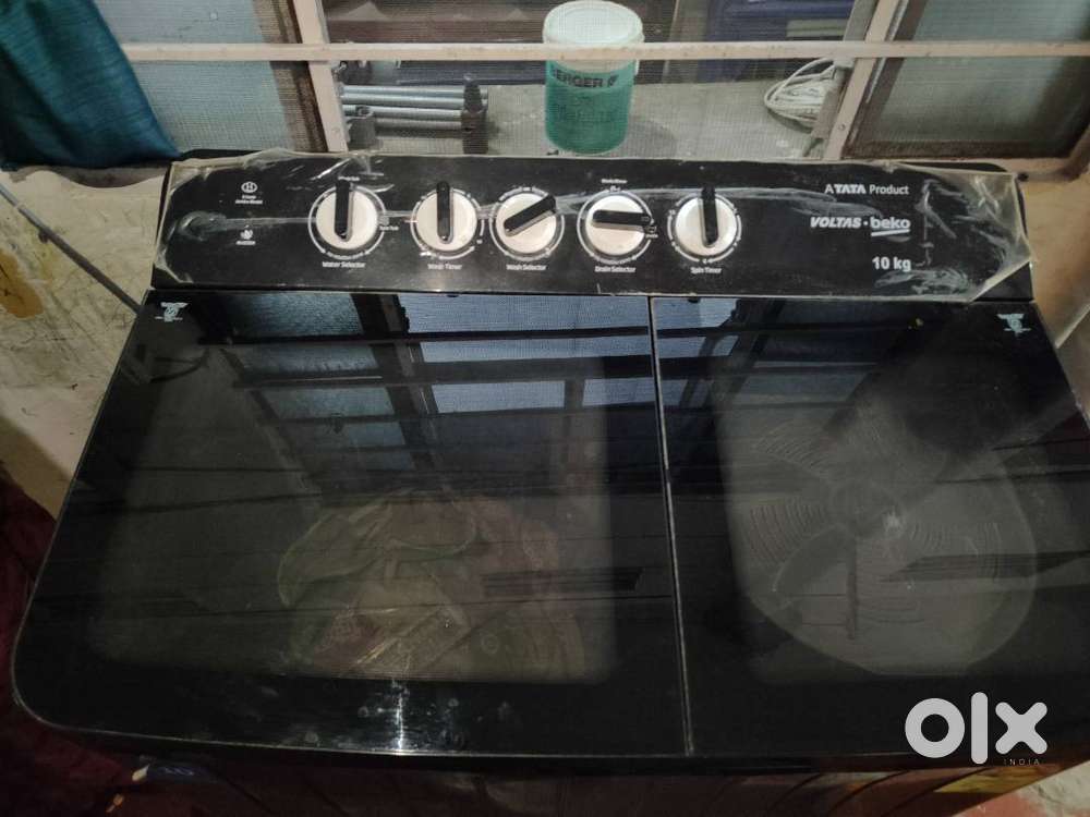 Voltas Beko Semi automatic machine of 10kg