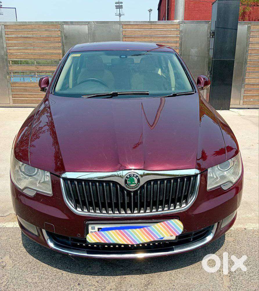Skoda Superb 2008-2013 Petrol Ambition, 2011, Petrol