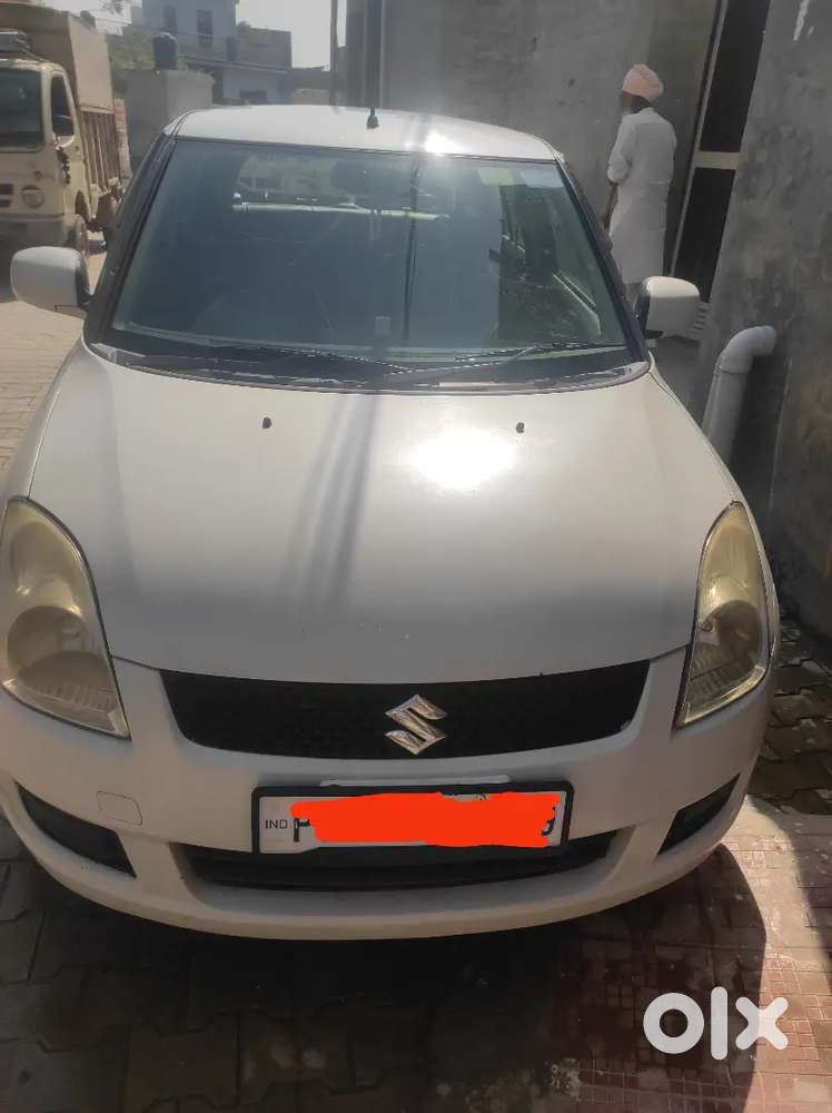Maruti Suzuki Swift 2010 Petrol 83000 Km Driven
