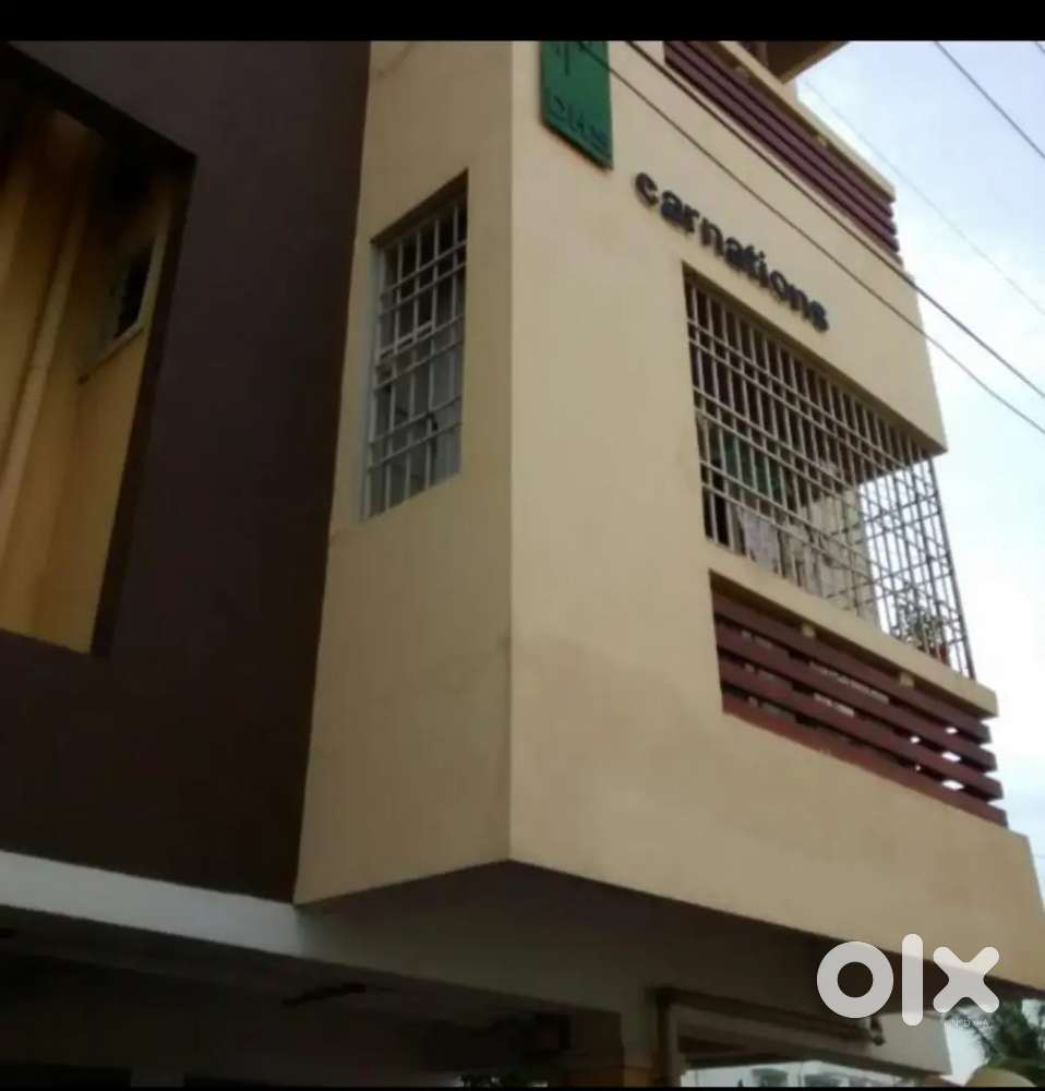 Watchman should do sweeping and mopping too