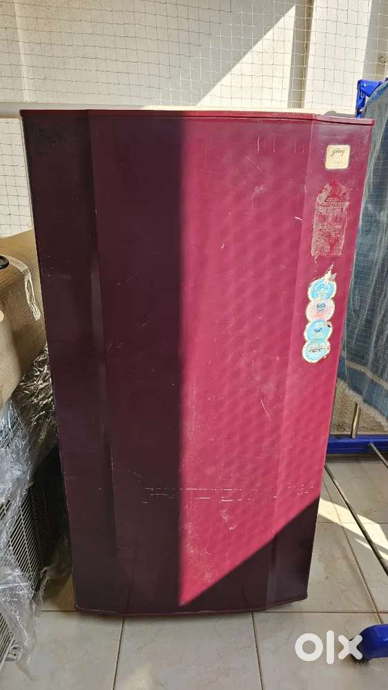 Godrej Fridge Single Door - Working Condition