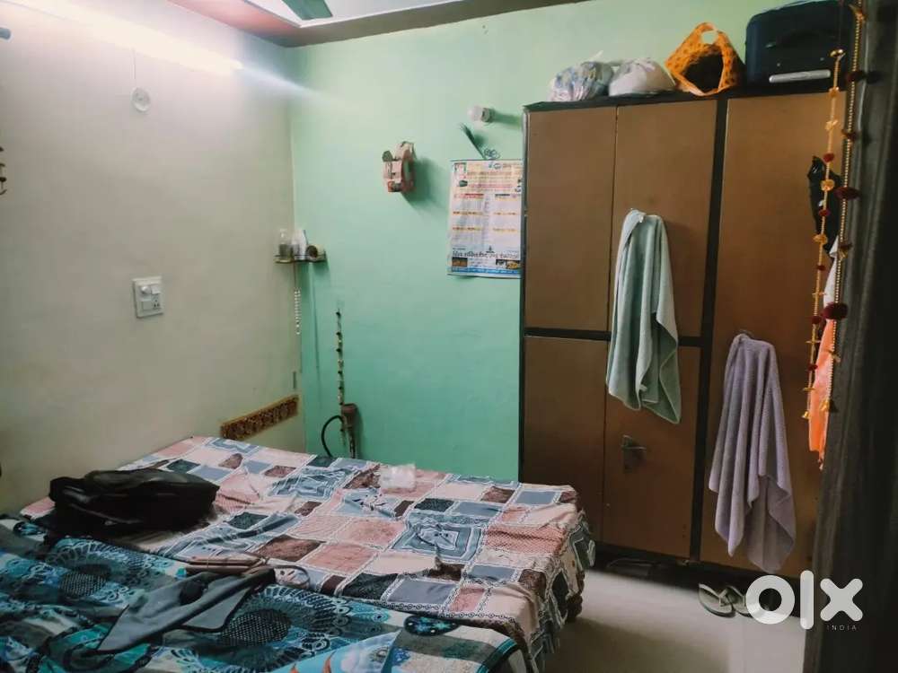 Room available for girls