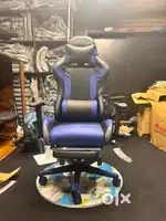 Office chairs and tables office furniture