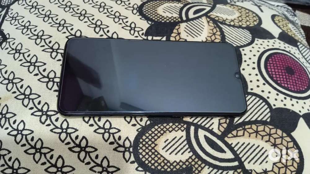 One plus 6T 128GB for sale