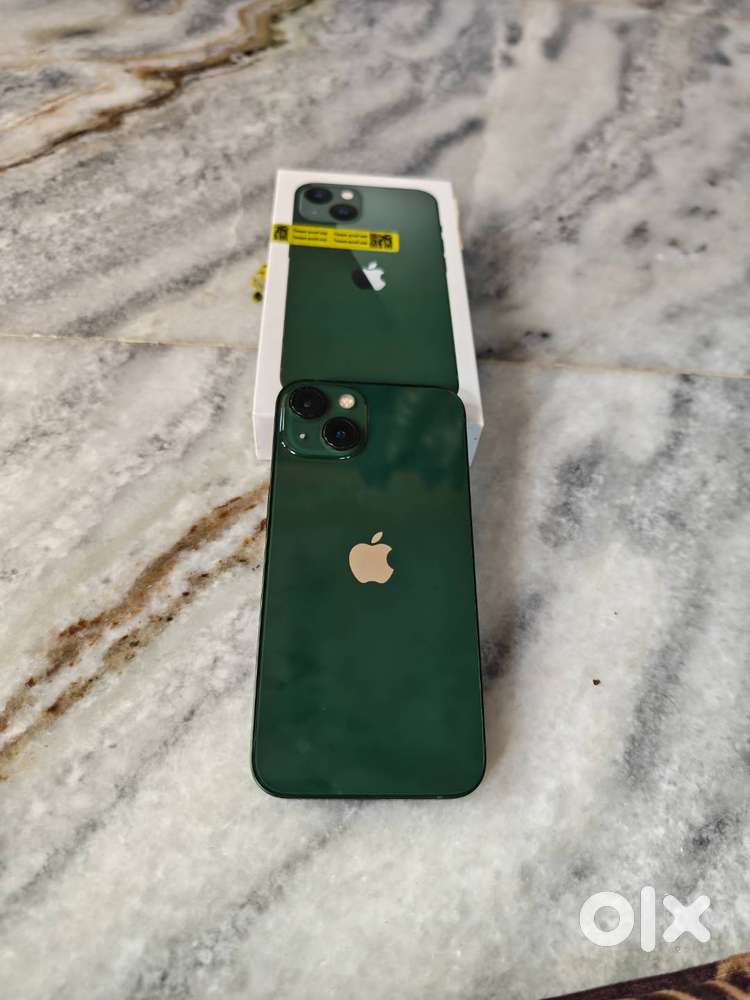 iPhone 13 looks new