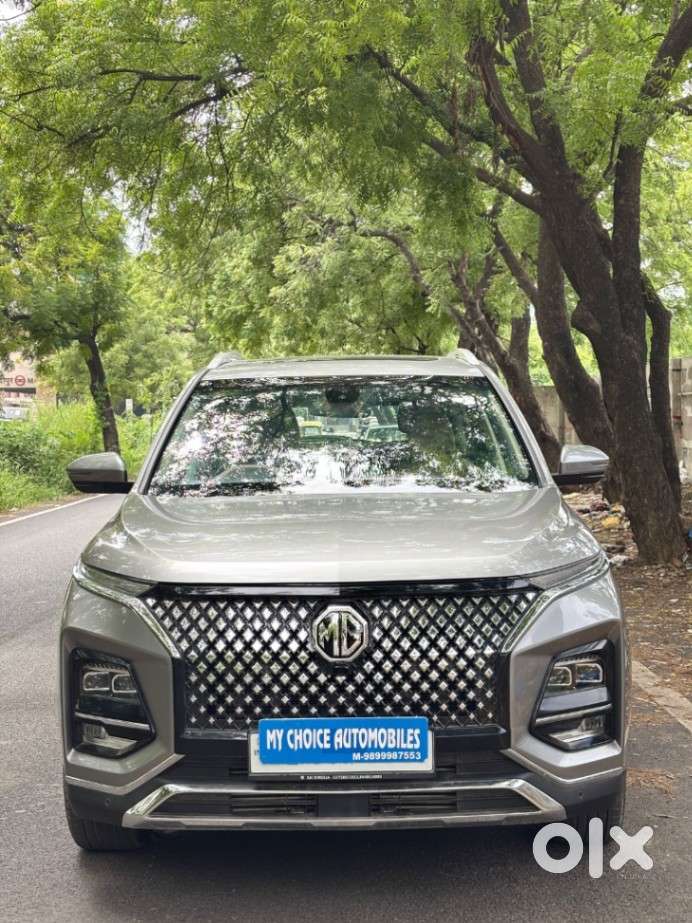 MG Hector Plus 1.5 Sharp DCT, 2024, Petrol