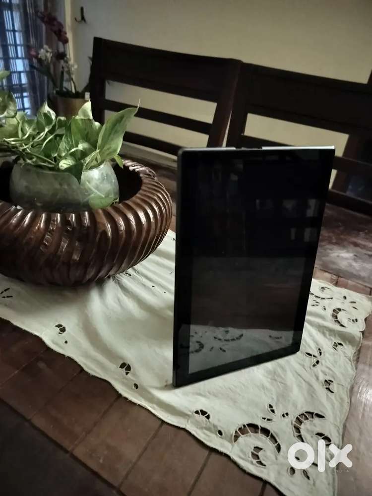 Lenovo 16 gb tab