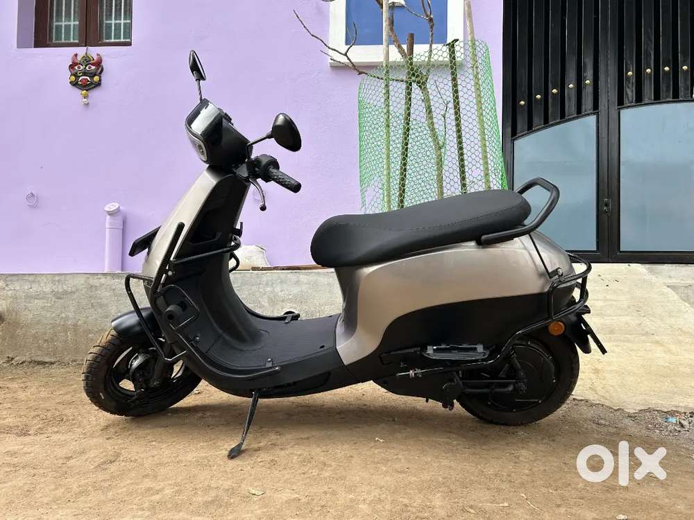 Ola electric scooter 4kwh