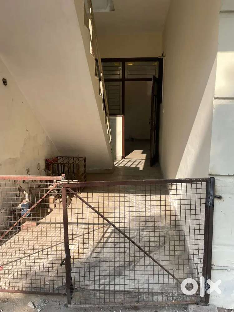 3Bhk G.F Park facing