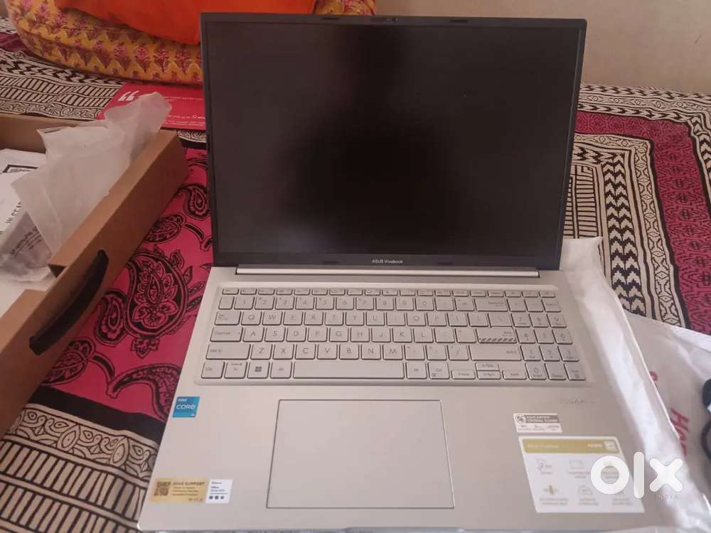Asus Vivobook16 13th i5