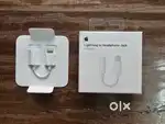 Apple Lightning to 3.5 mm Headphone Jack Adapter