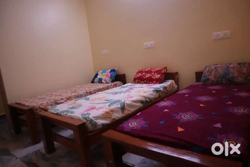 PG accommodation for student and working Mens