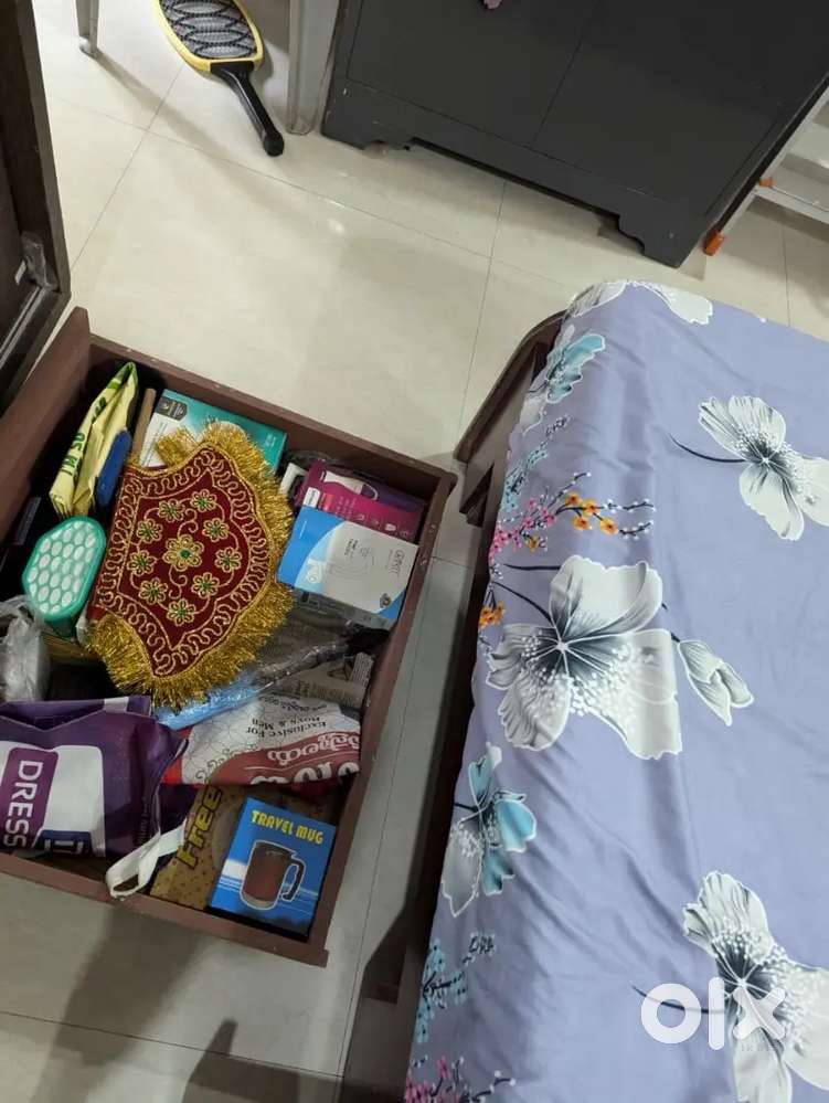 Queen size bed with lots of storage along with Peps Matress