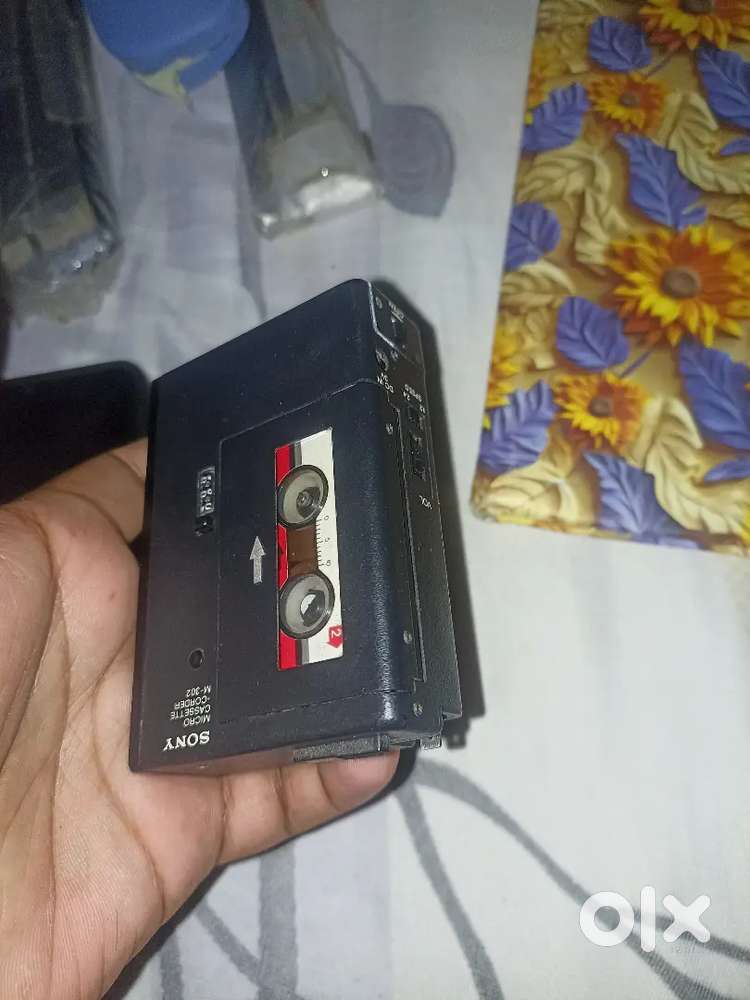 Sony cassette tape recorder M-302