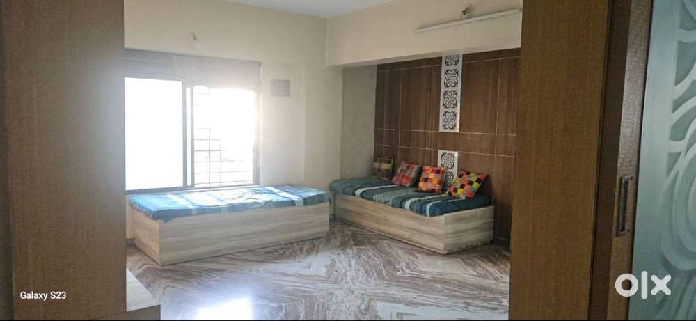 विकणे 2BHK 1000SQ FT वडगाव NSG सोसायटी जवळ फुल फर्निष रिझर्व कार पार्क