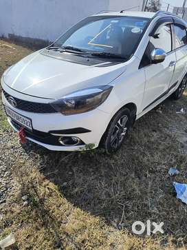 Tata Tiago  Zero dep insurance, Top model manual automatic system