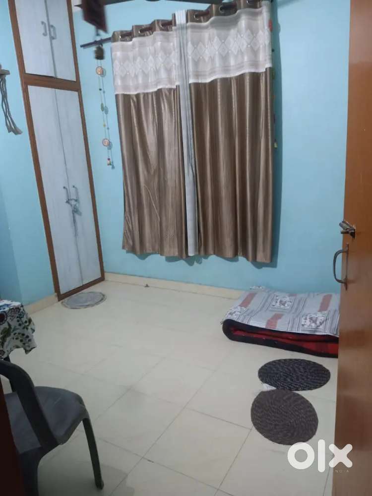**Rent 4500** female Flatmate needed in urgent basis