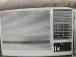 1.5 ton hitachi 1 year old ac window