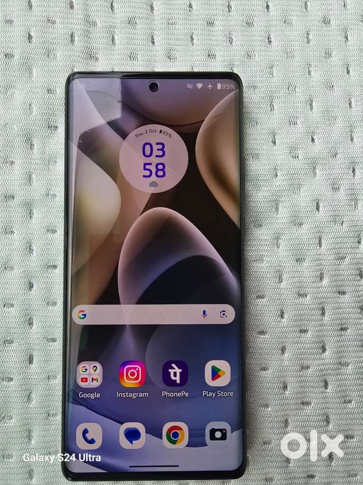 For Sale: Motorola Edge 30 Ultra – 12GB RAM