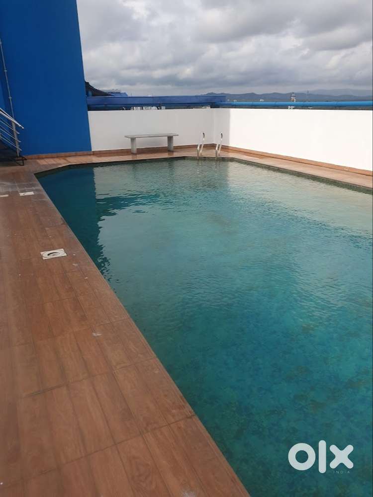 Well maintained society, centre of the city