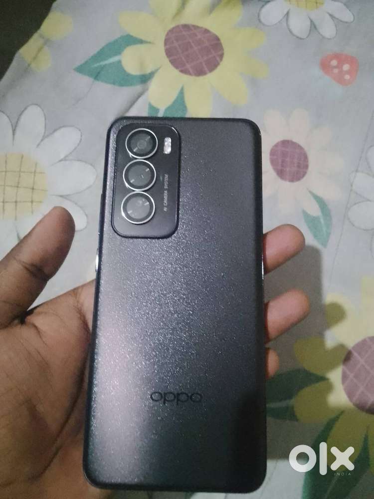 8gb Ram 256gb internal memory front camera 32mp primary camera 64mp