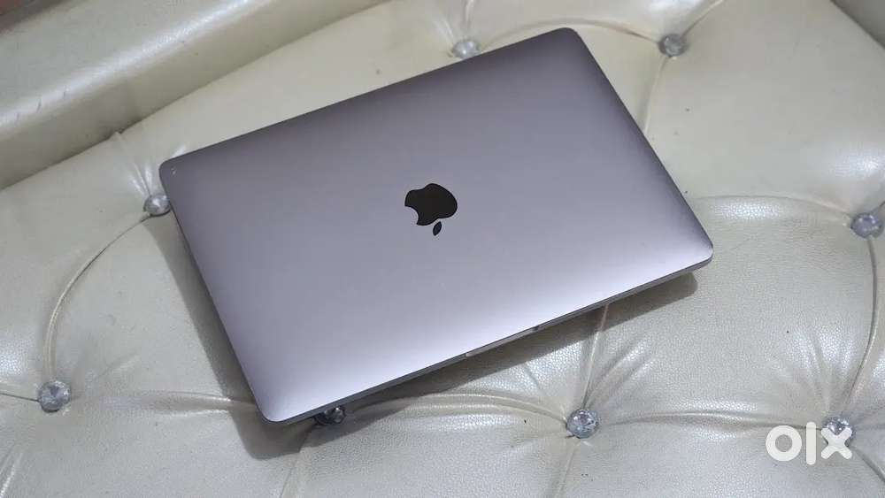 Apple Macbook Pro i5 16GB Ram 256gb Apple SSD 13inch Retina Display