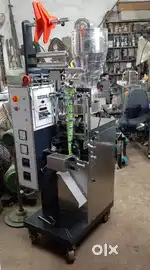 Pouch packing machine