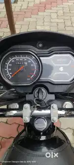 TVS PLATINA 100 CC black 6 red colour