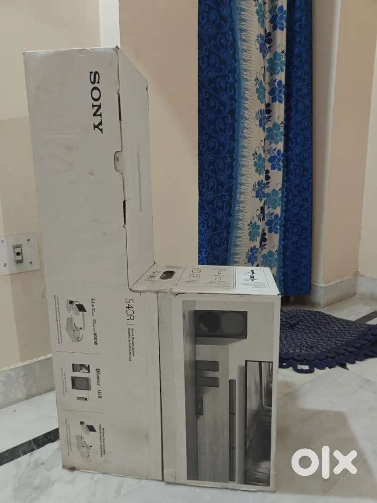SONY S40R 5.2 600W Home Theatre for Rs 15K only.