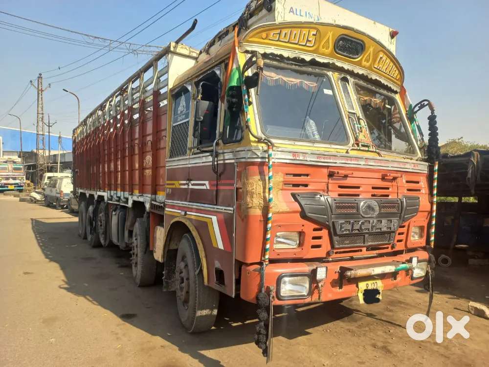 Eicher 6037 14 tyre truck