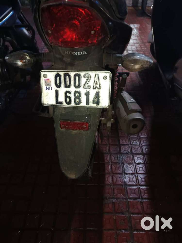Honda livo selling urgent
