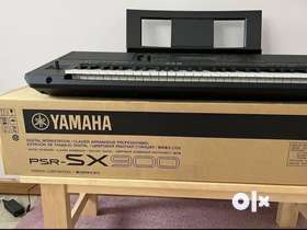 Brand new Yamaha sx900 keyboard a available for sell