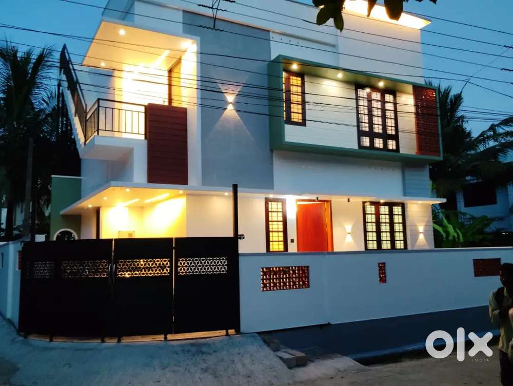 PG for boys . Single and shared room available