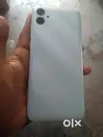 Samsung A40e 3/32 only 2 months old