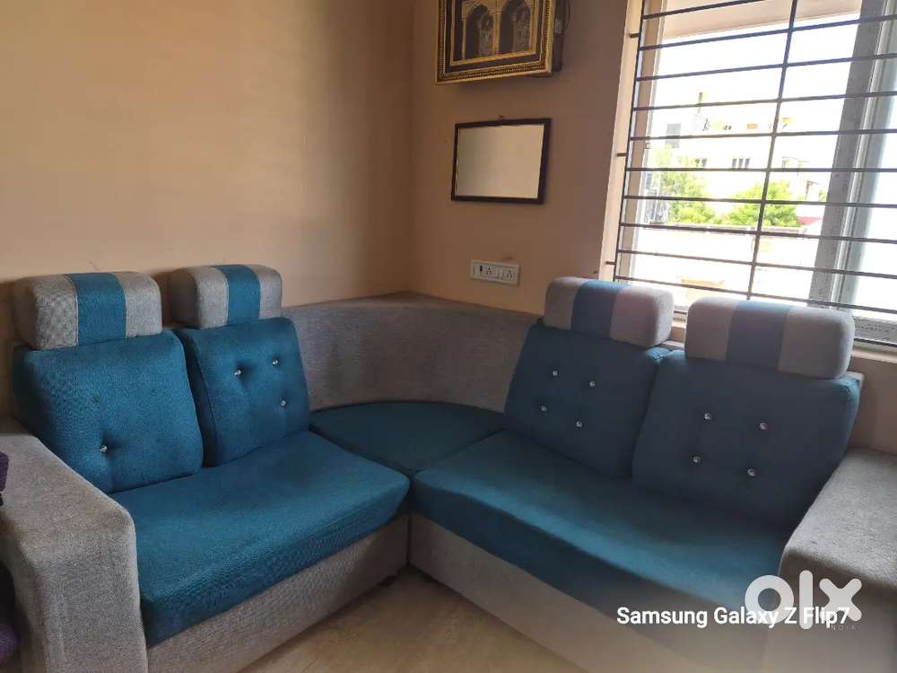 Corner sofa