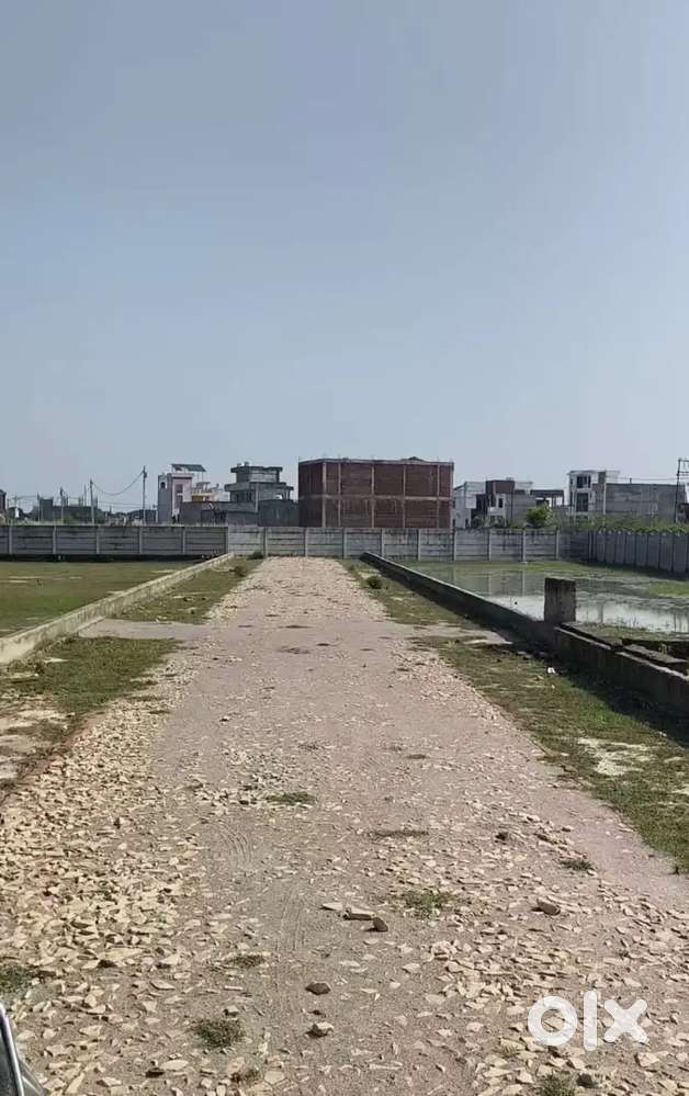 Behind 5km Medanta hospital,lulu mall Narpatganj market, Kisanpath