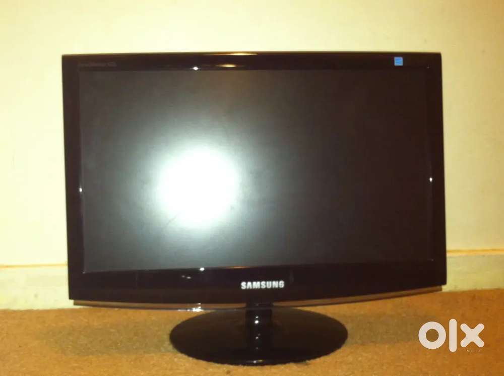 Monitor 18inch Discount Available